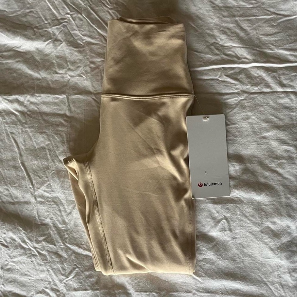 NWT lululemon align high rise 25’ leggings